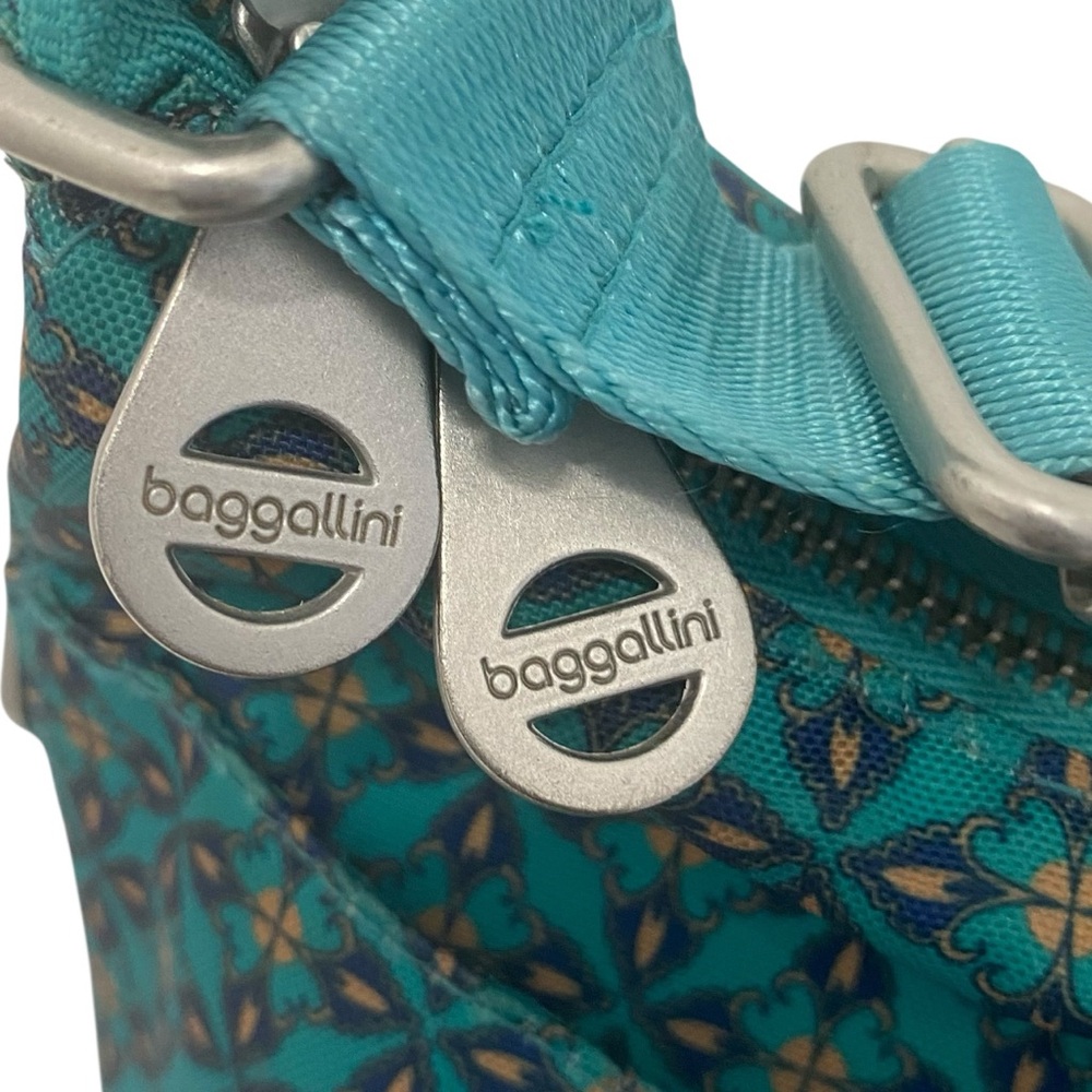 Baggallini Large Teal Geometric Pattern Crossbody Shoulder Bag & Wristlet - EC - Picture 7 of 14